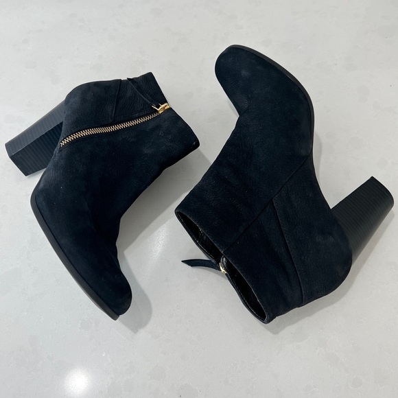 Cole Haan Black Leather Nubuck Boots - Picture 3 of 10